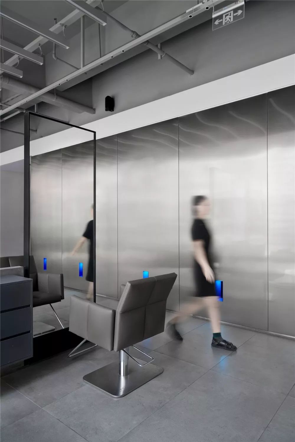 克莱因蓝,Color Visual-54