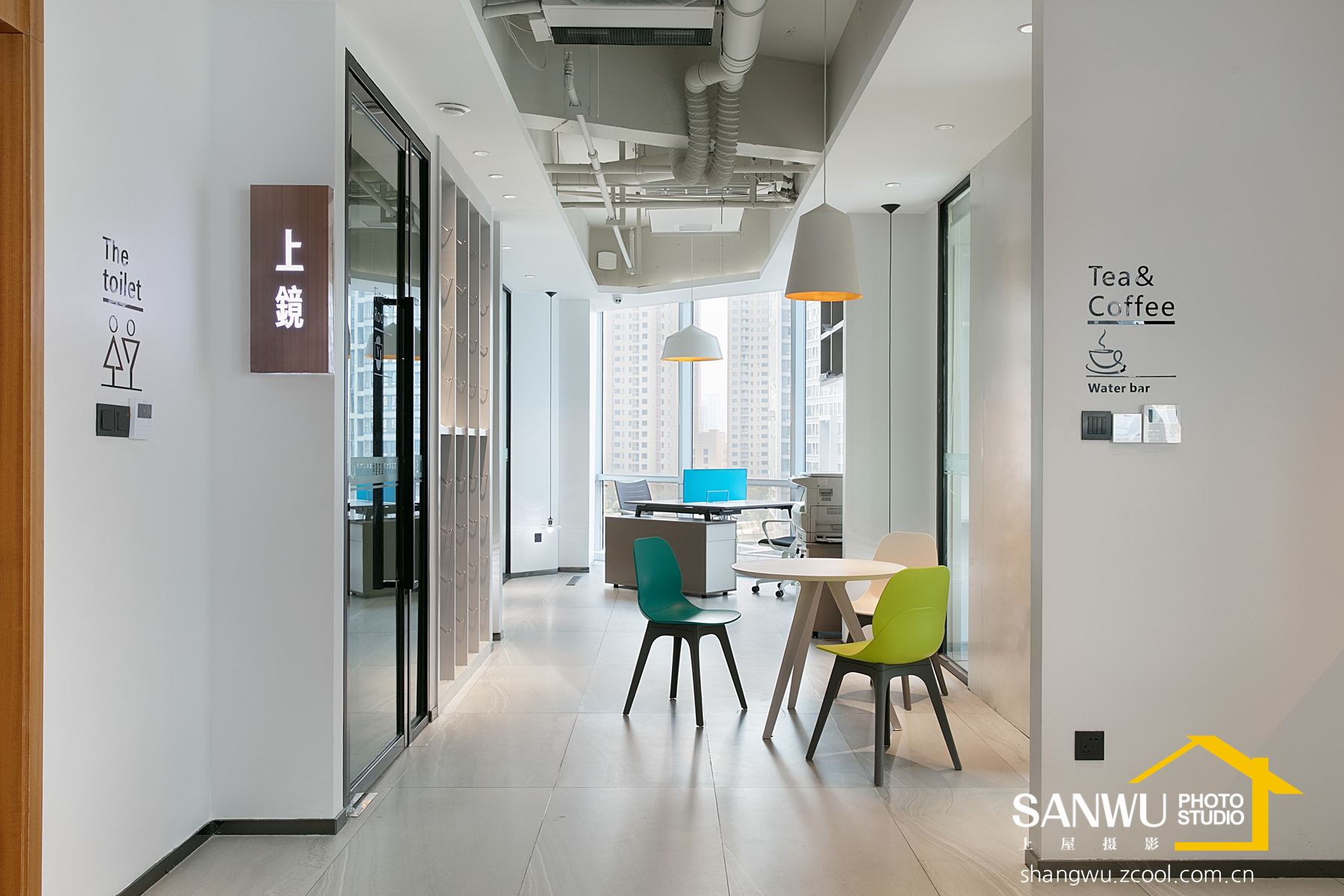 美颂上镜设计办公室 | 长沙北辰三角洲写字楼 400㎡现代创意空间-10