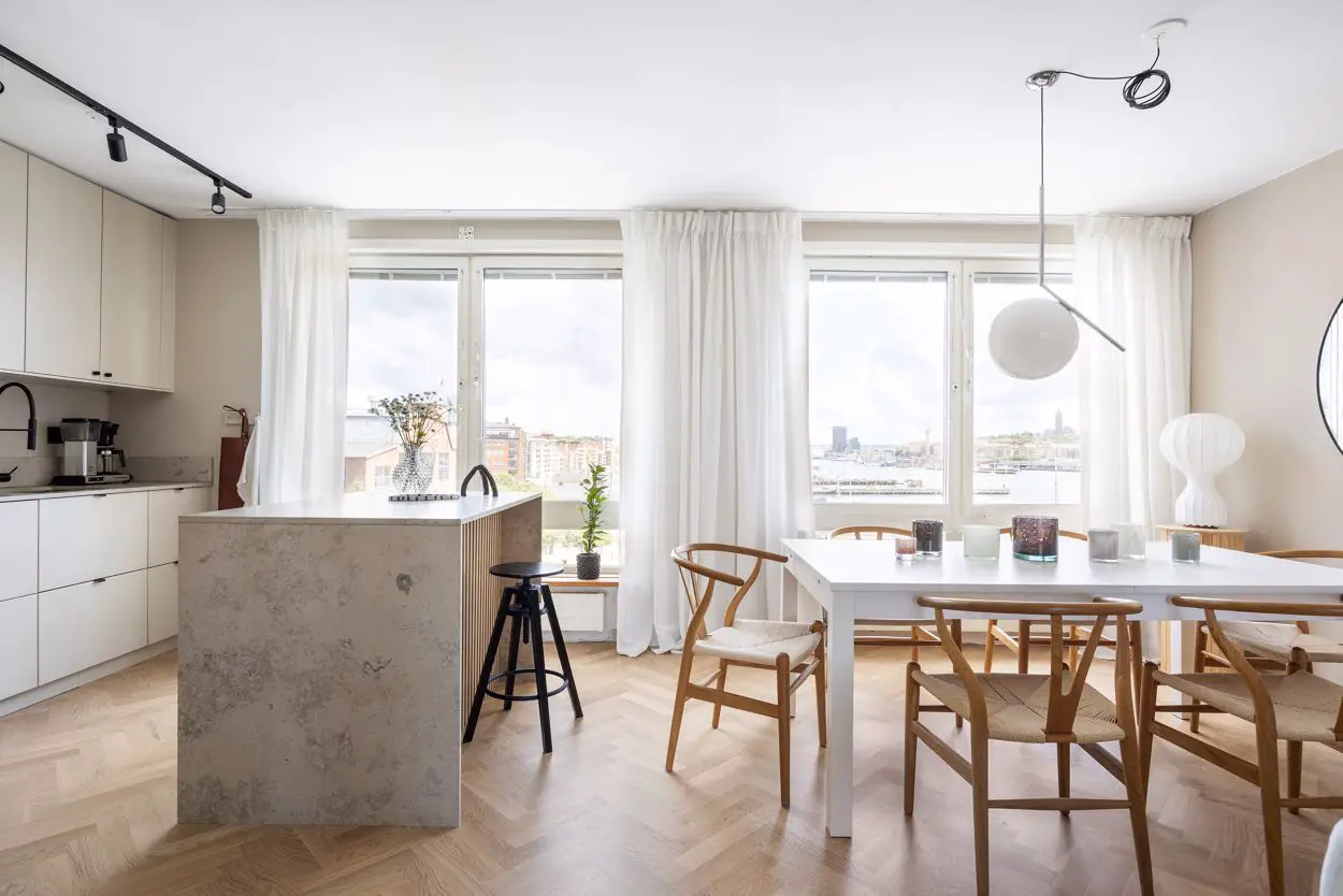 曲线美学 | 瑞典木质条纹墙的装饰魅力-9