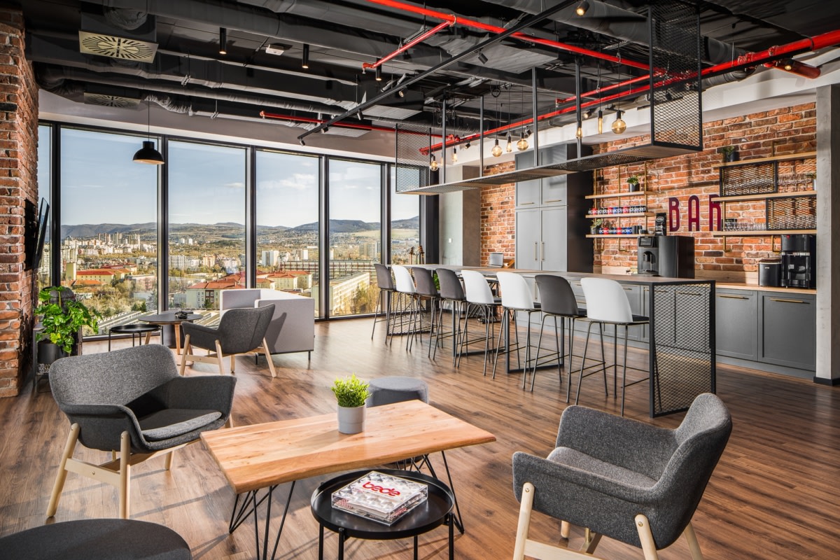 英伦风 Bede 办公室丨保加利亚丨MoVe Architects-19