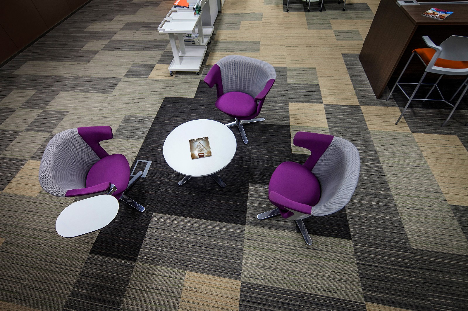 中海国际中心写字楼示范单位-15