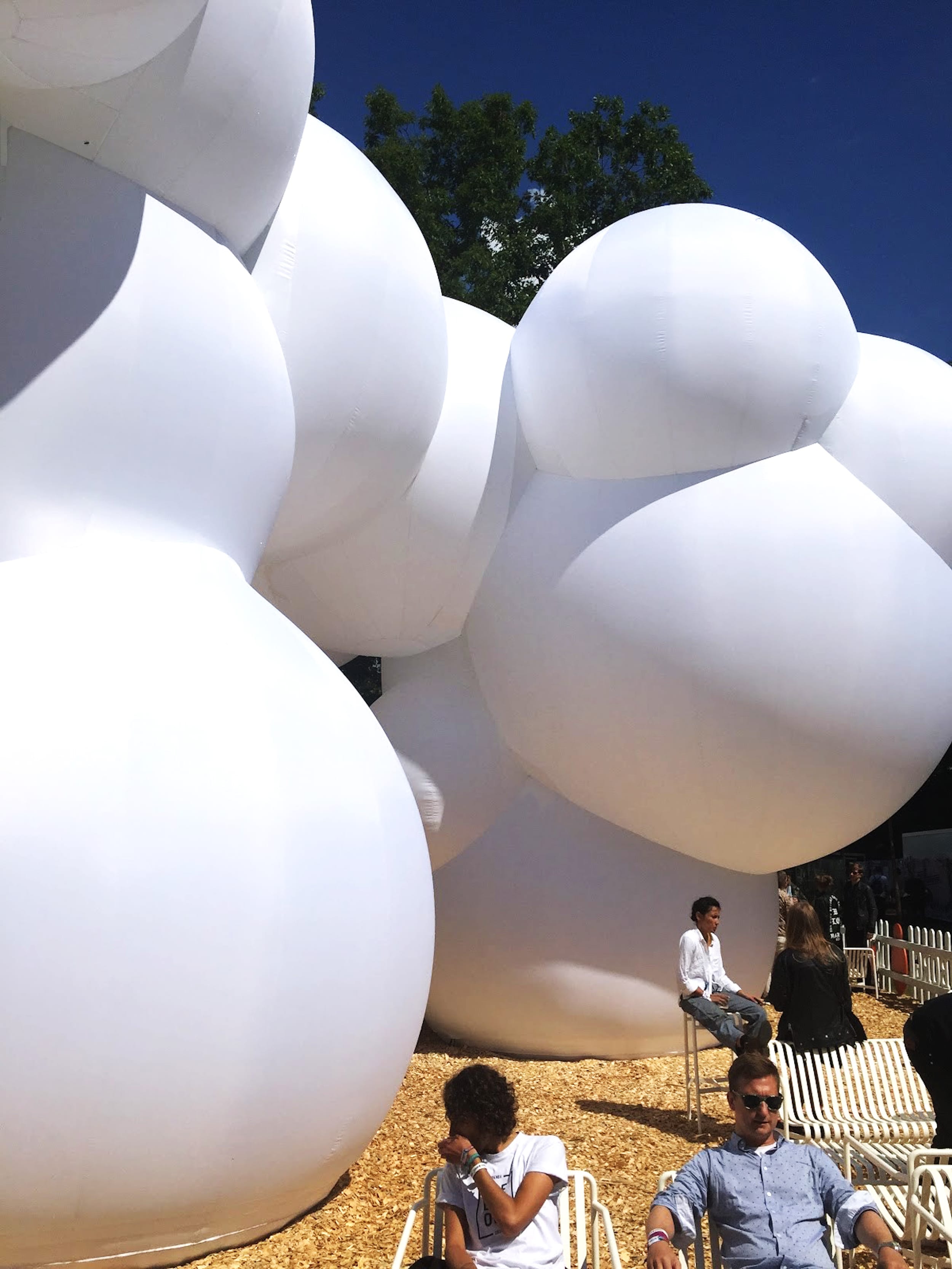 可移动的棉花糖云亭装置(SKUM Pavilion)-7