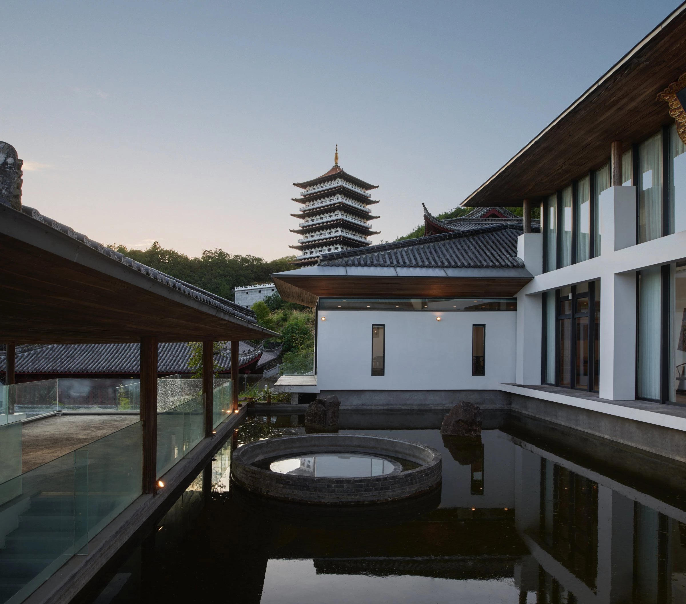 KONG_Fangzhang Building in Tongbai Palace-11