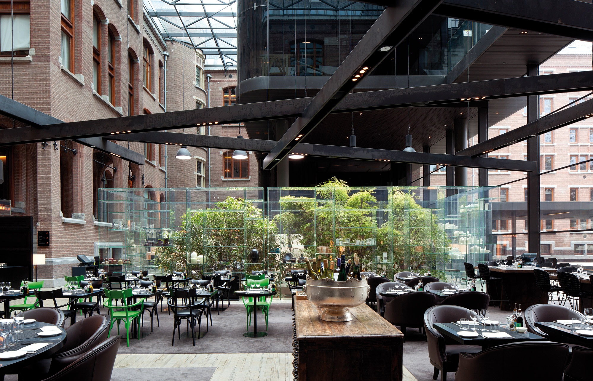 Conservatorium Hotel  Piero Lissoni-6
