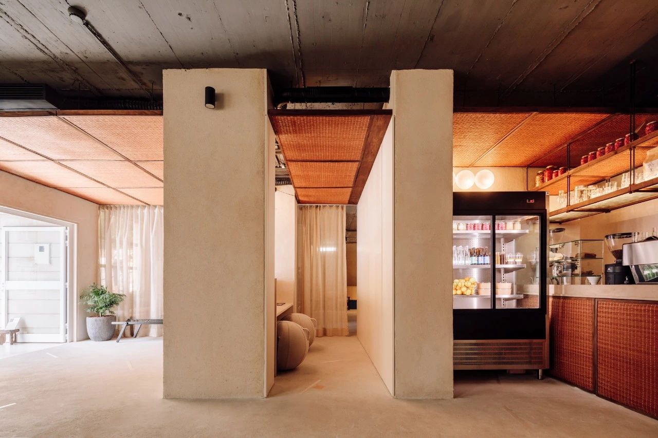 赤色温暖·健康俱乐部丨艺硕设计-19