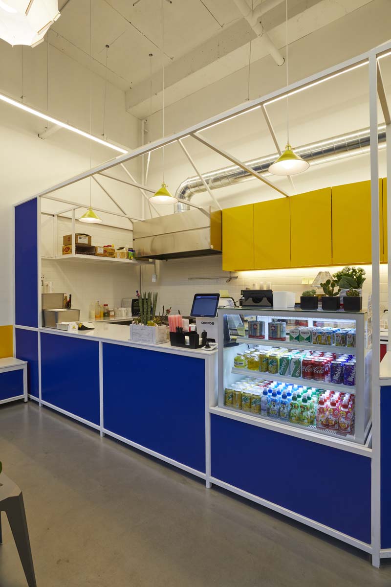 色彩点睛的 8 坪小空间-5