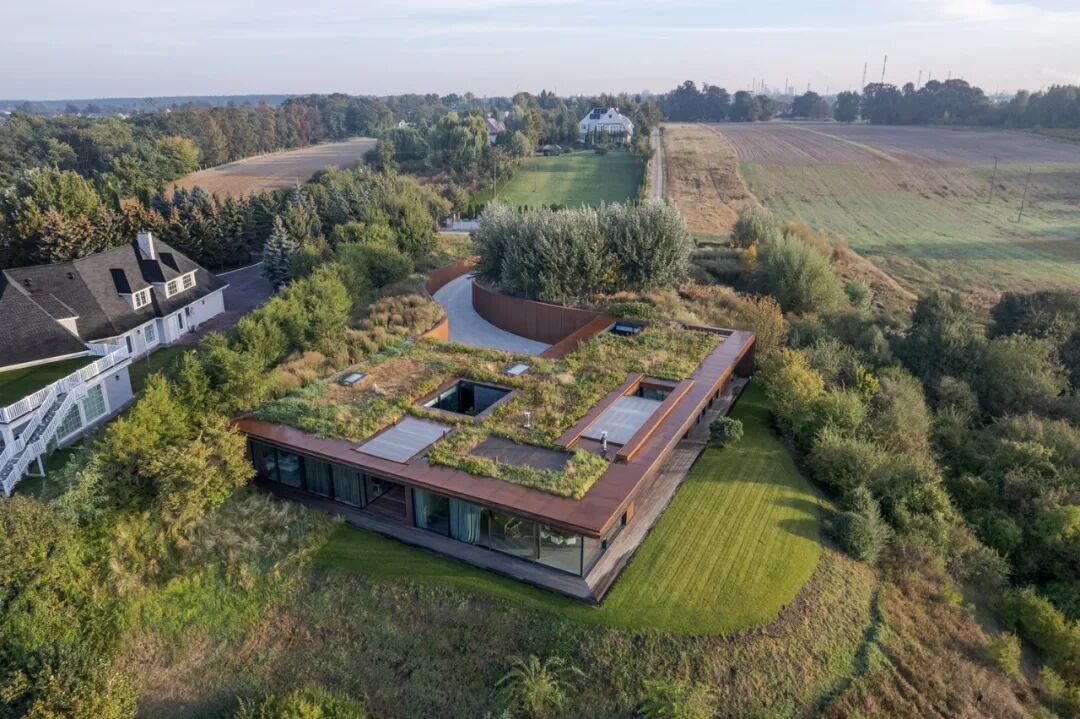 波兰坡地河畔集成住宅丨77建筑工作室-8