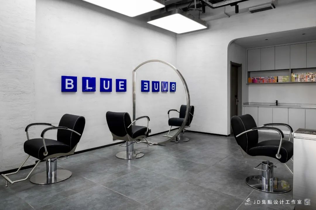BLUE Hair Salon · 天空之境,蓝色美学空间丨JD 集點设计工作室-34