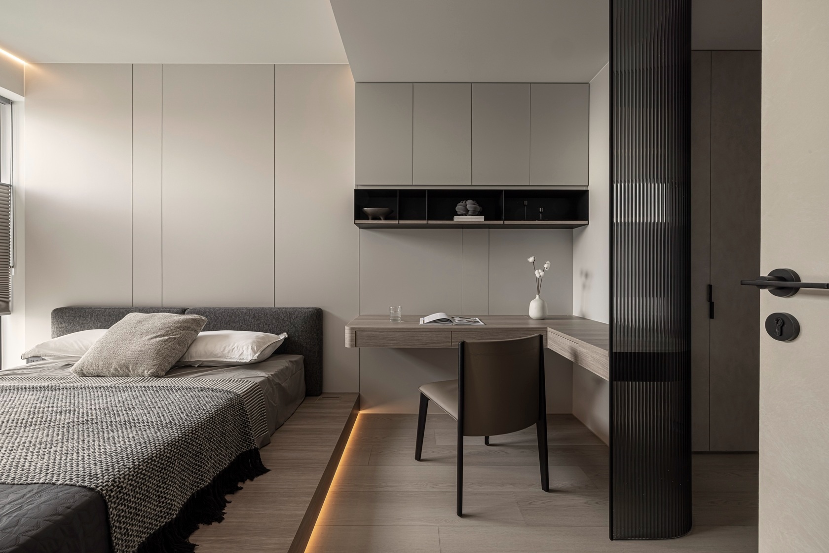 以大地色系与极简语言,构筑155平弹性功能 · 新澄设计丨中国台中-25