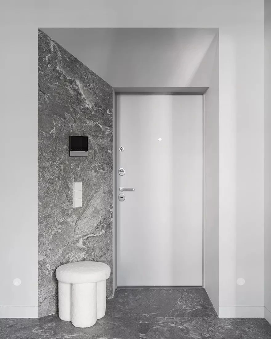 时尚博主的 60㎡传统优雅公寓丨Buro PT-23