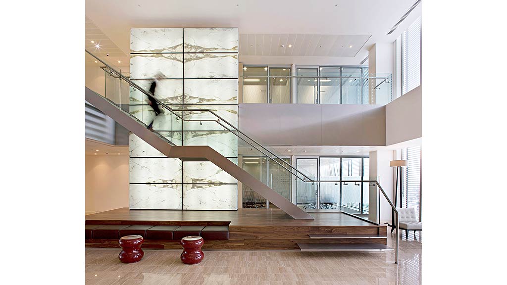 伦敦 Reed Smith LLP 办公室——绿色环保、灵活协作的空间设计-2