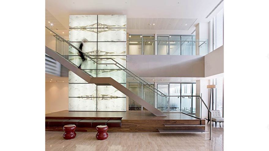 伦敦 Reed Smith LLP 办公室——绿色环保、灵活协作的空间设计-2