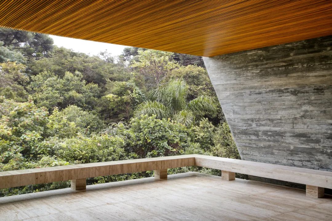 极简光影形体 | Studio Guilherme Torres 设计欣赏-92