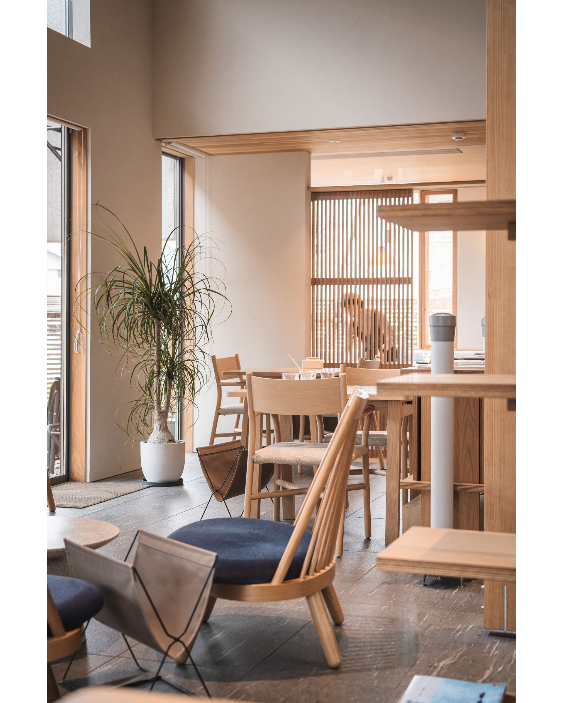 Emi Cafe-7