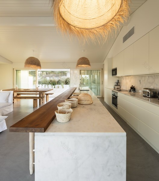 葡萄牙 Comporta 地区 L10 别墅 | 自然与建筑的和谐共生-12