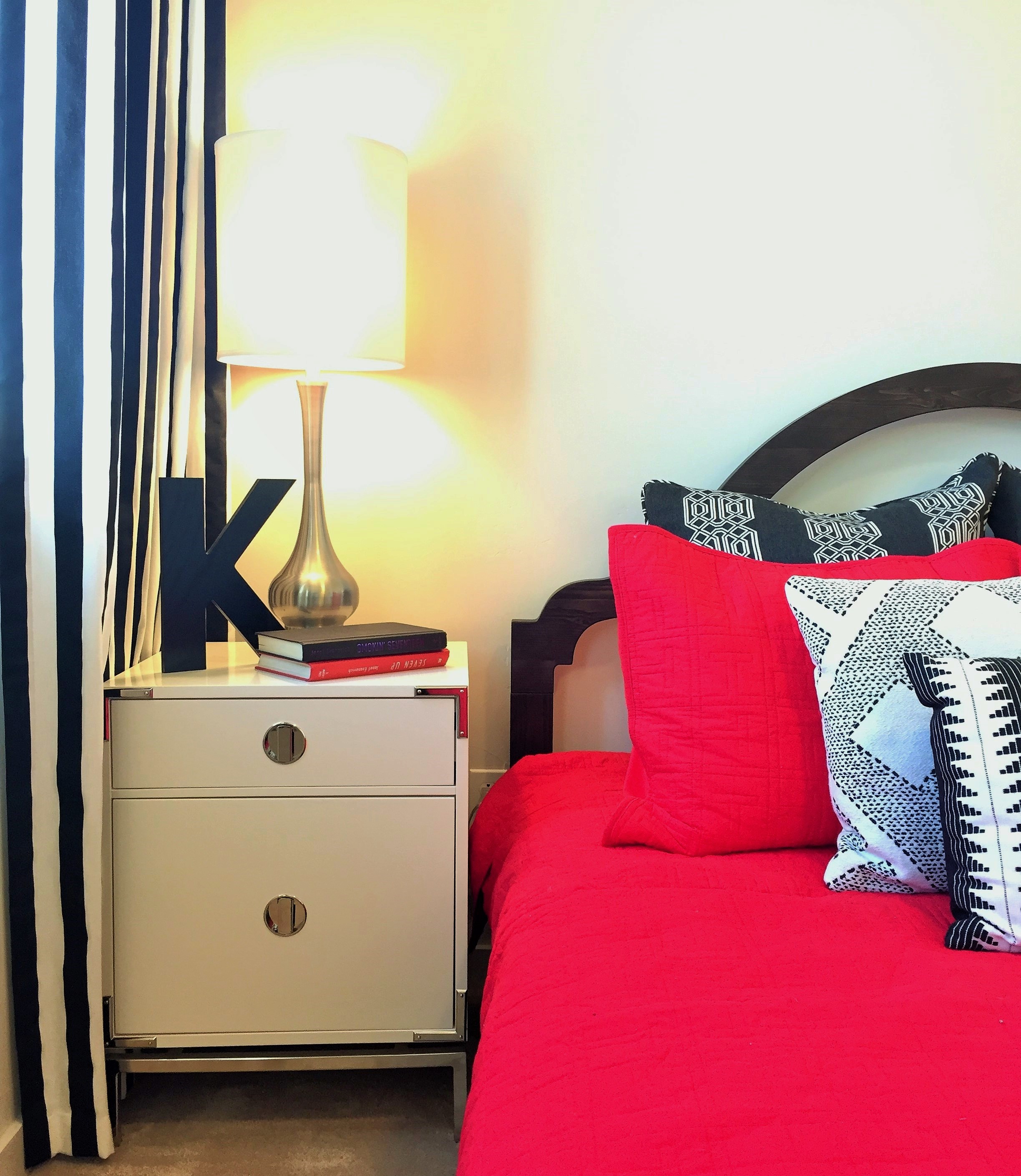 欢欣鼓舞的几何平房-1