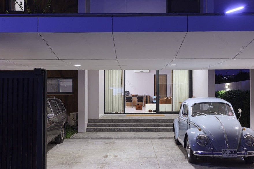 泰国半复式住宅的现代与传统和谐融合-22