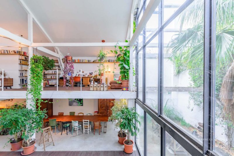 马赛带室内泳池的热带阁楼丨法国马赛丨Rudy Ricciotti-11