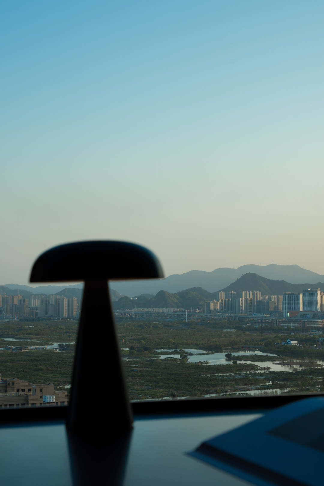 顶层复式丨中国温州丨里外空间设计-70