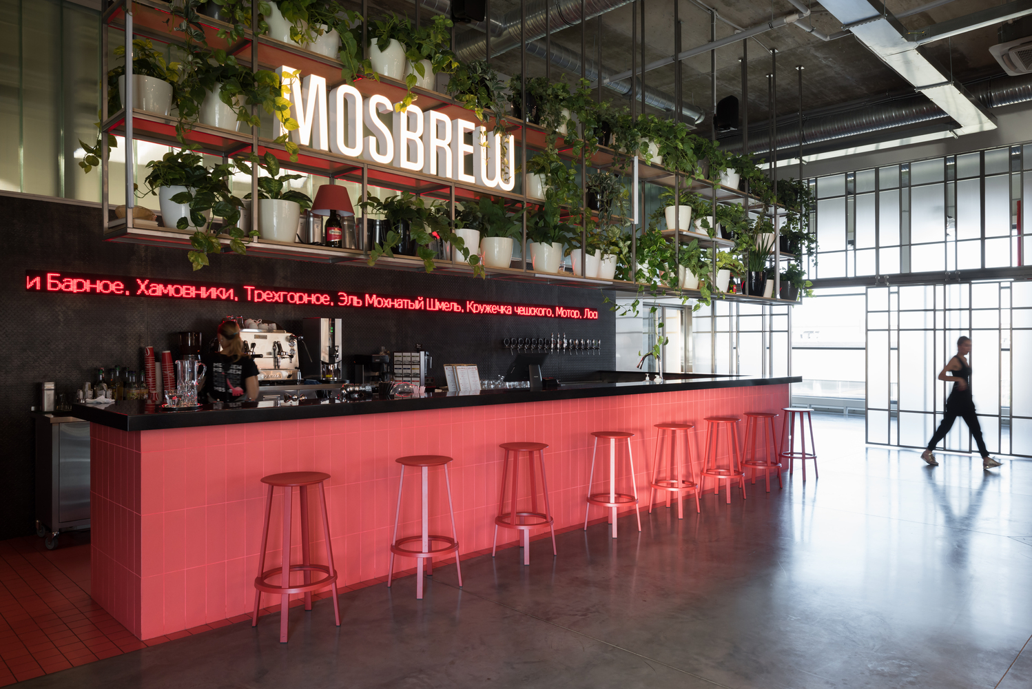 莫斯科酿酒公司品牌空间-10