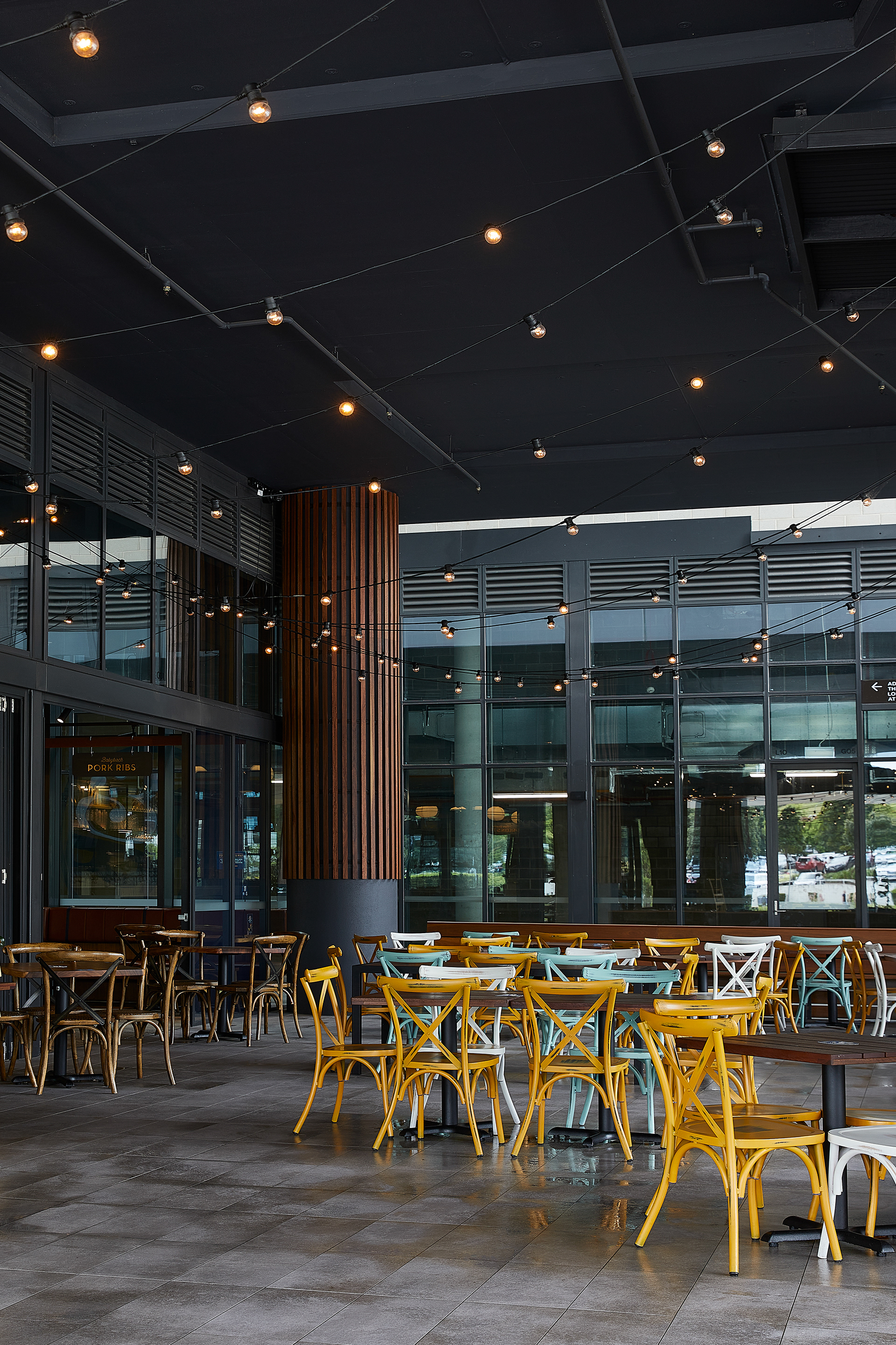Ribs & Burgers · Bella Vista 餐厅设计丨澳大利亚新南威尔士丨Design Partnership Australia-30