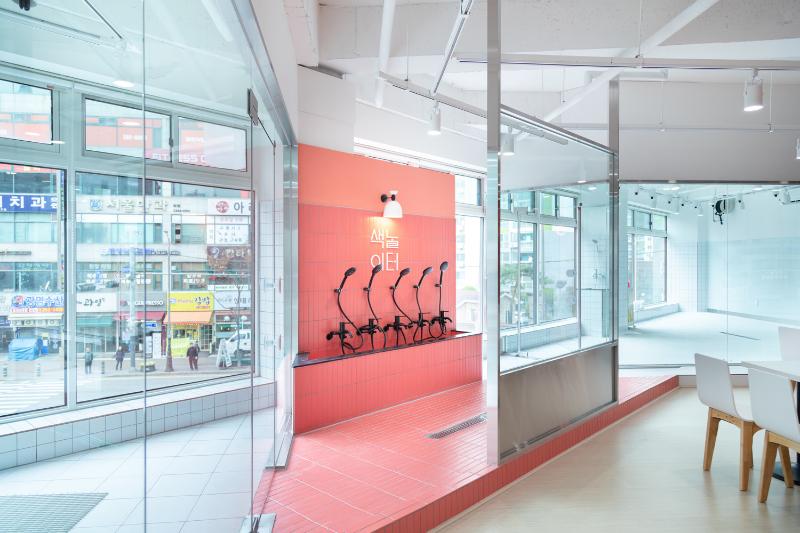 45 平米儿童咖啡厅 色彩游戏空间-16