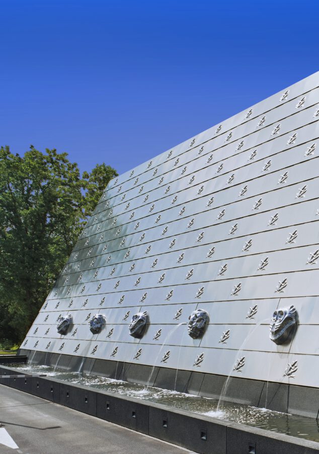 此内容似乎包含一些不常见且可能存在拼写问题的表达，Ta· comple·这样带点的形式不太常规目前难以准确地对其进行唯一且精准的翻译，暂时无法提供有效翻译内容 丨Neutelings Riedijk Architects-2