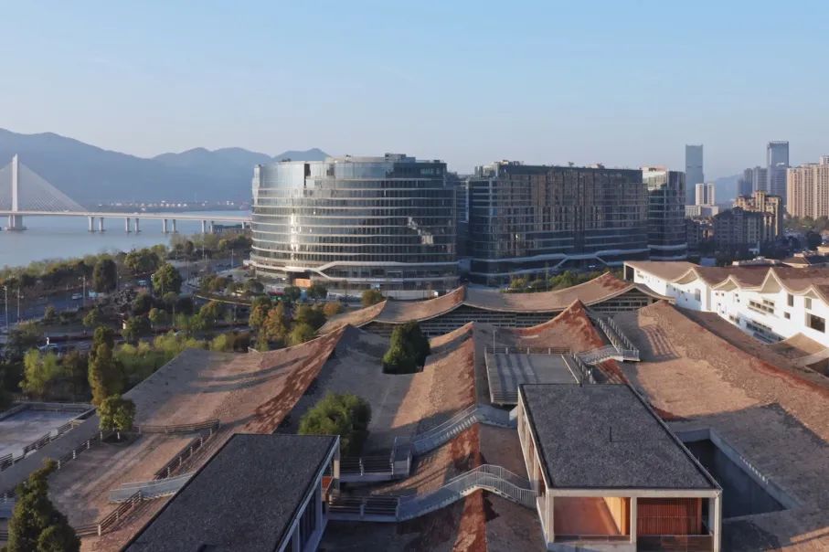 鹿山时代 · 山水意蕴的新城会客厅丨中国杭州丨goa大象设计-44