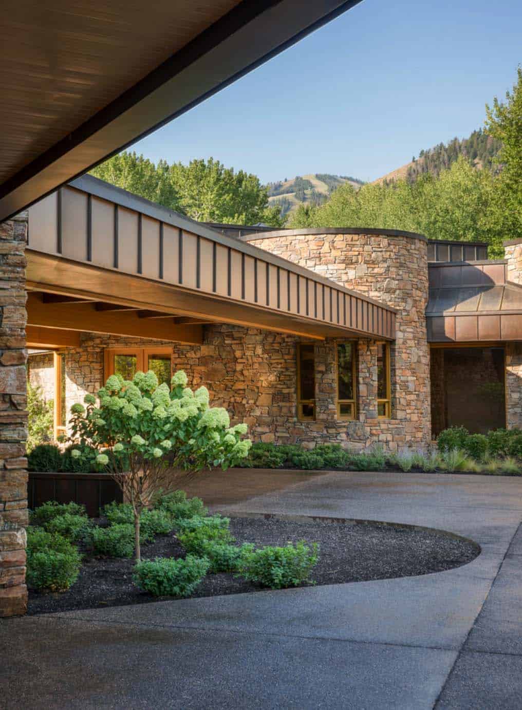 An Idaho dream home renovated to perfection for empty nesters-23