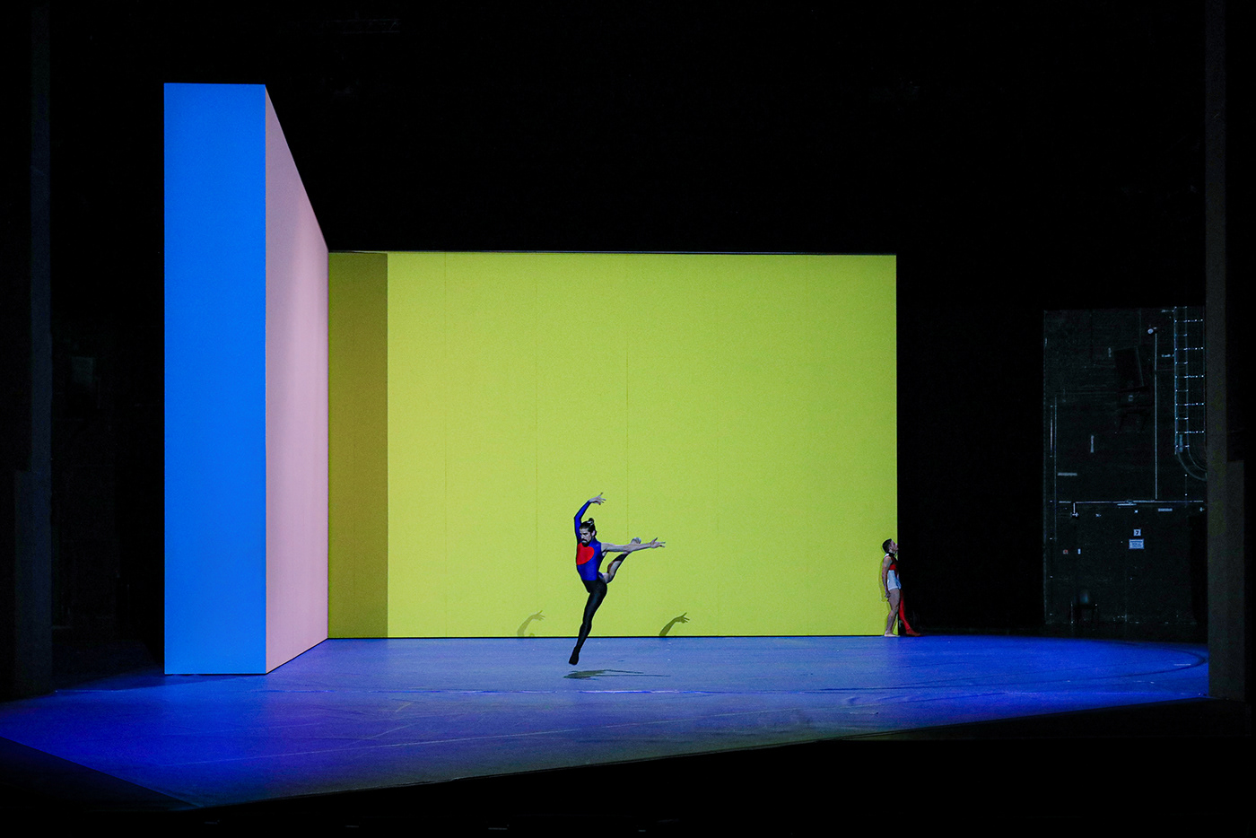 SOUND AND VISION 芭蕾舞剧设计-9