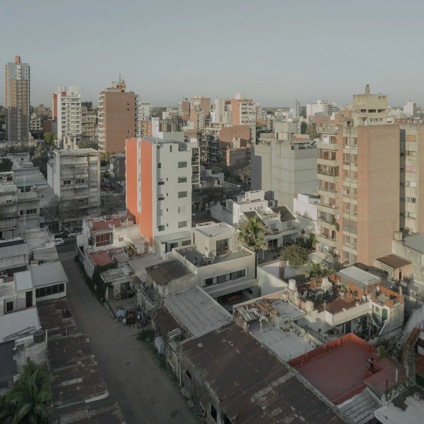 隐蔽的房子 / 隐藏的屋子丨阿根廷罗萨里奥丨Estudio STGO-30