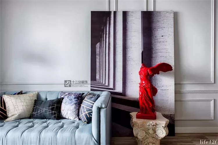 重庆现代风住宅的个性色彩搭配-12