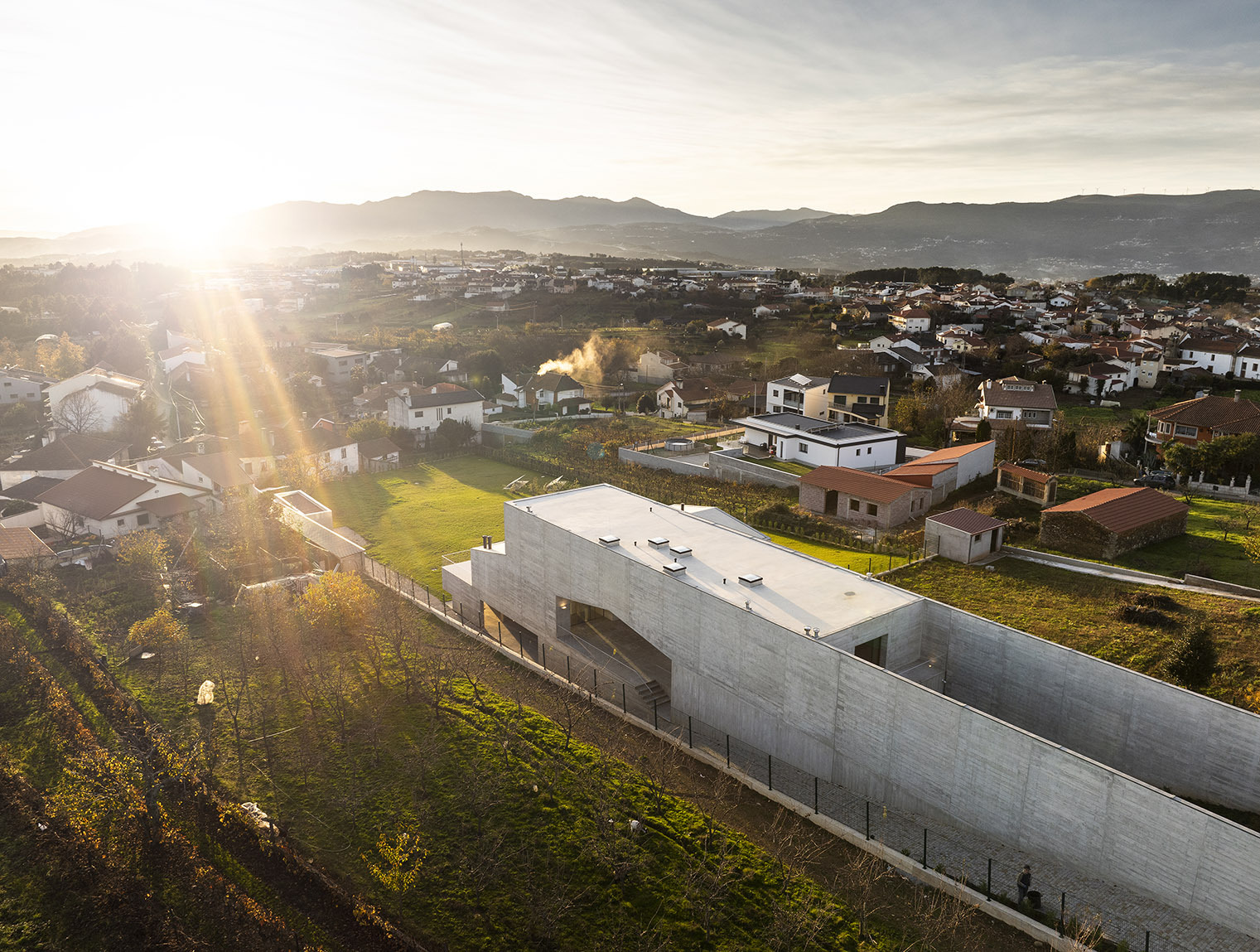 House in Vila Real  / AZO. Sequeira Arquitectos Associados-35