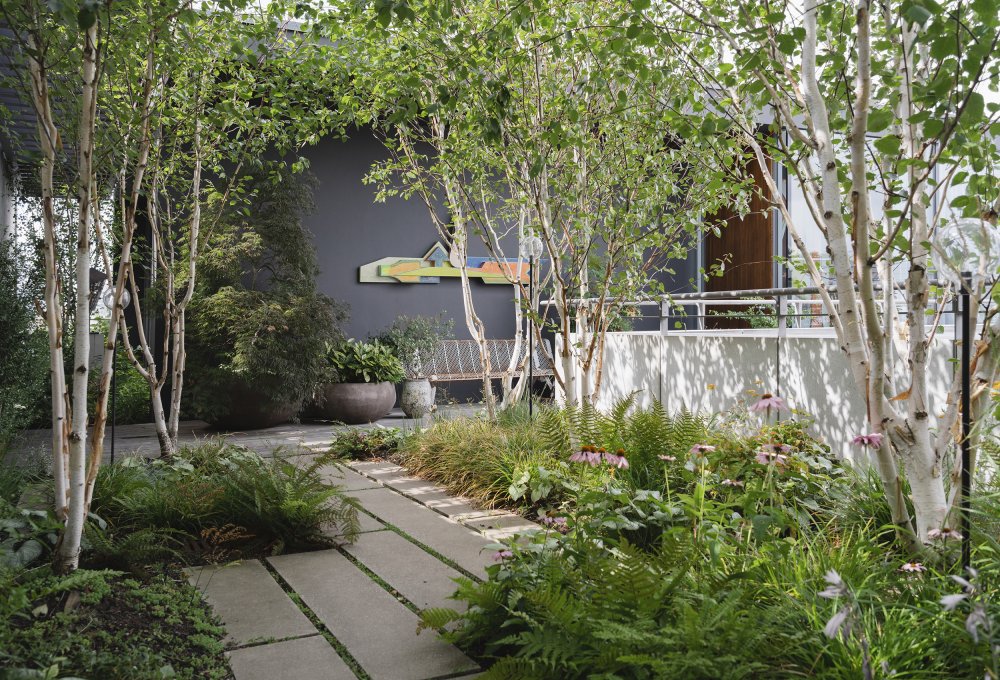 人力资源顶层套房（需结合具体语境，HR常见为Human Resources即人力资源的缩写，Penthouse指顶层豪华套房、阁楼等，这里按常规组合含义翻译） 丨德国柏林-1