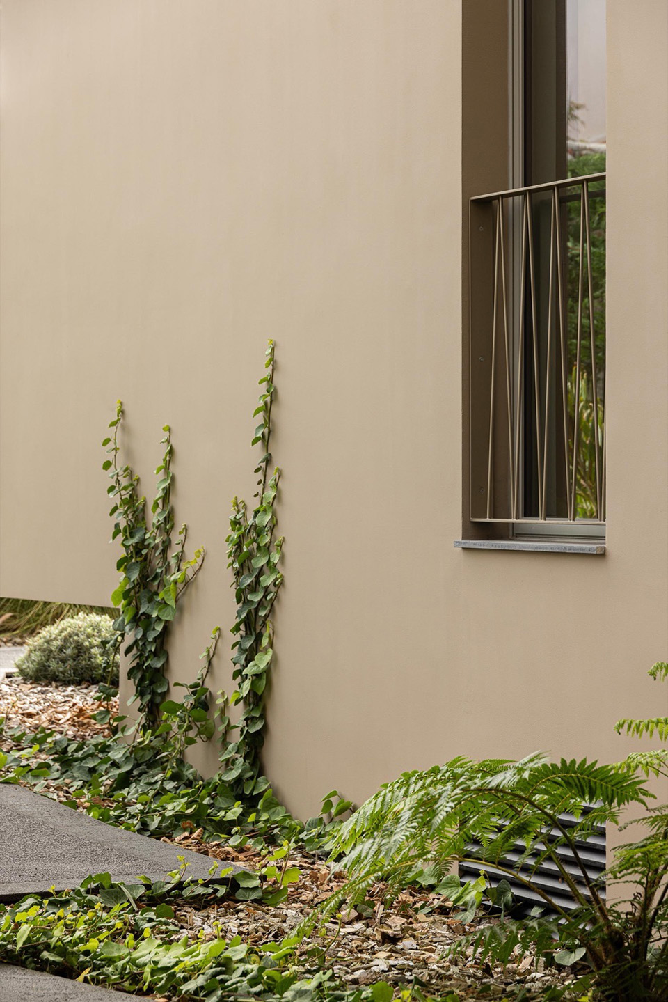 ERNESTO DO CANTO住宅区丨葡萄牙蓬塔德尔加达丨BOX arquitectos-223