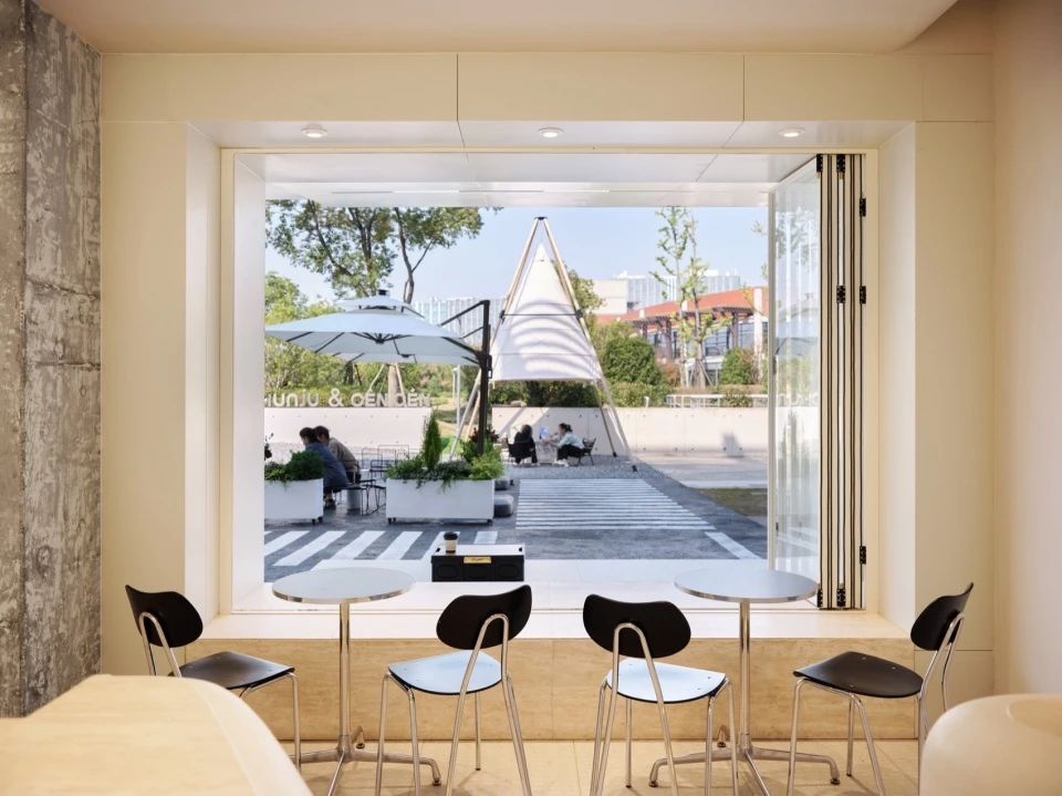 抱歉,你提供的内容CHUNJUCÉNCÉN无法理解,可能是输入有误或不明确的内容,请你核对后重新提交丨中国南京丨栖刻建筑设计-18