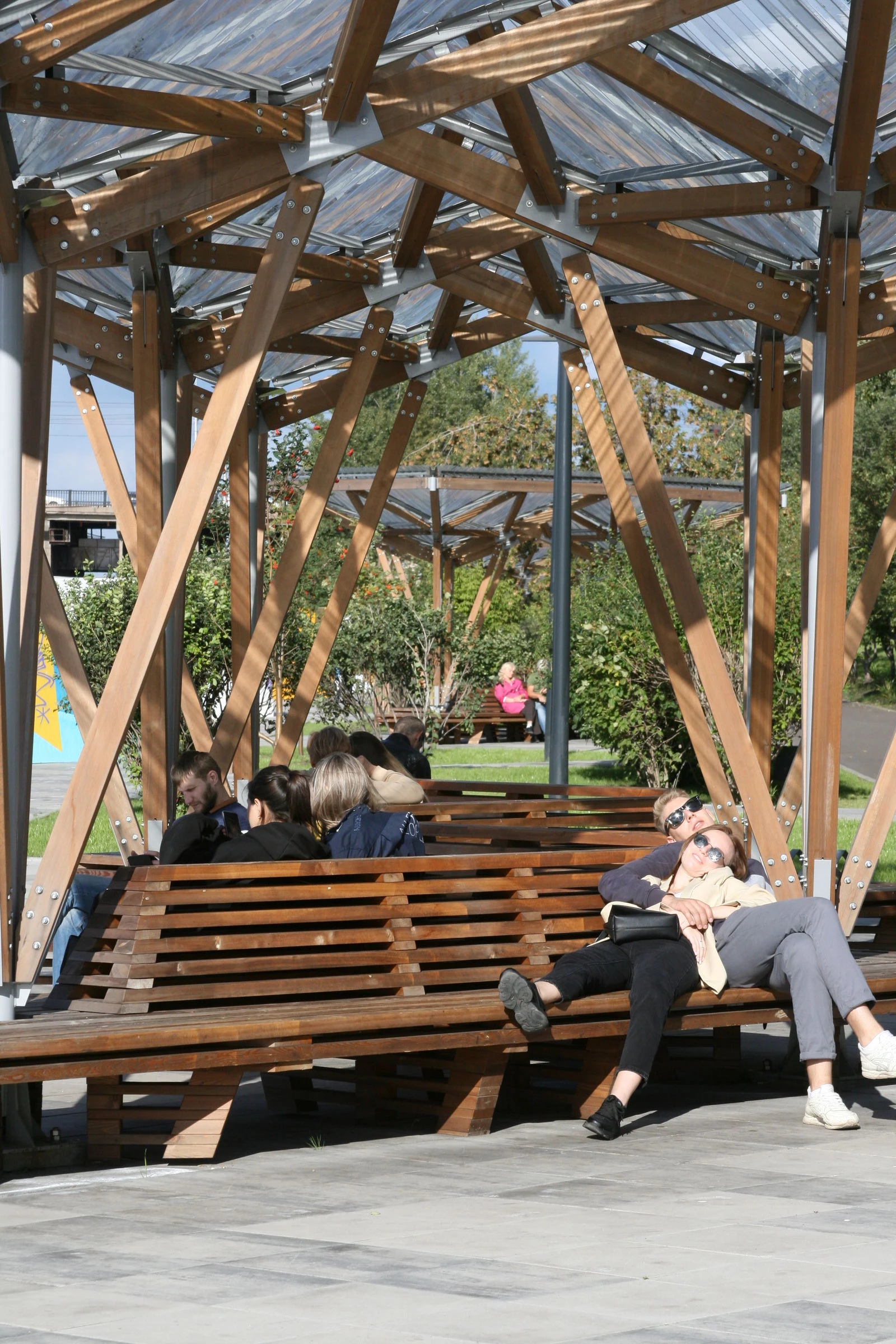 PROMENADE WITH AMPHITHEATER AND ART OBJECT-39