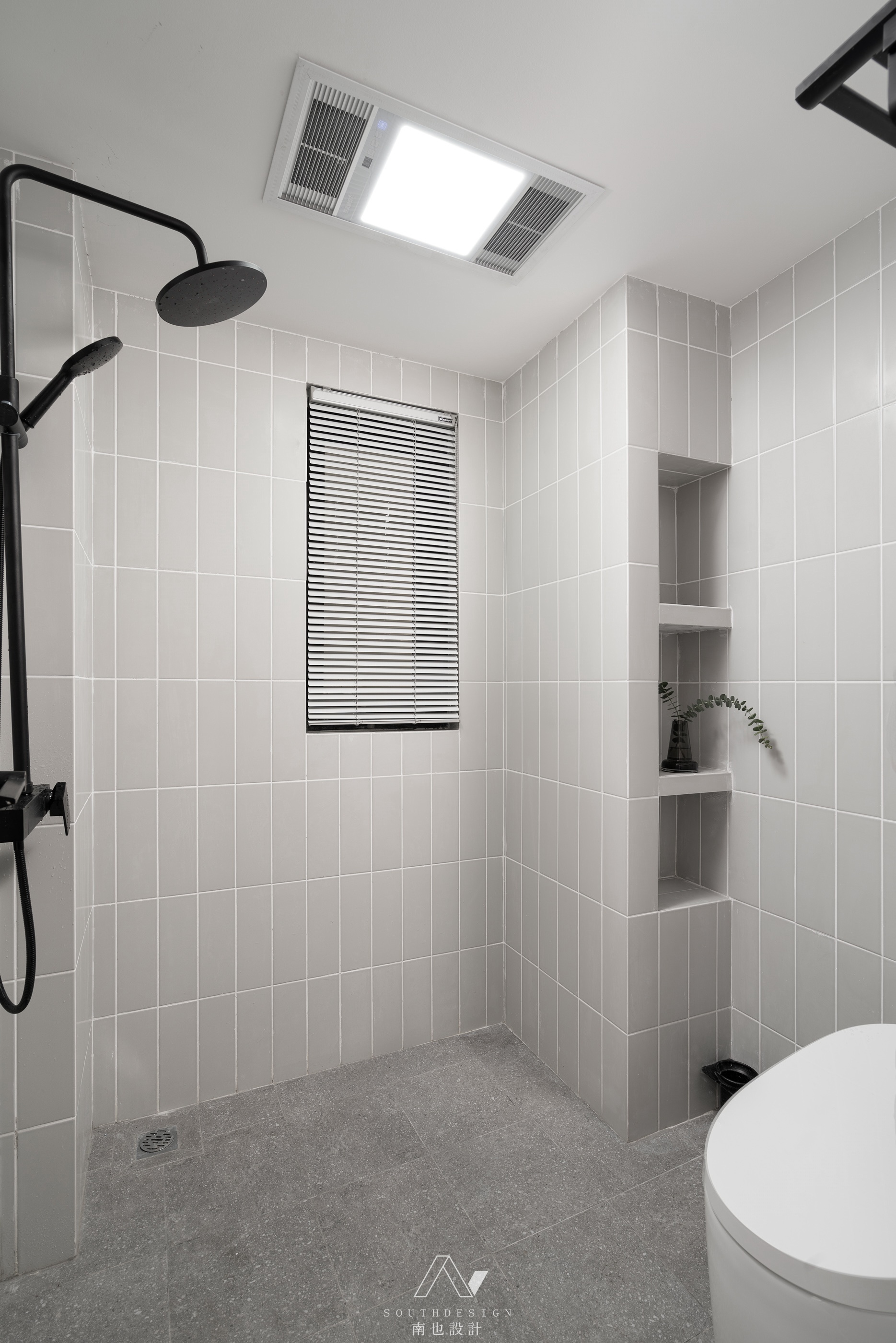 《七月份的尾巴》狮子座程序员的家丨中国重庆丨冯青瓦-58