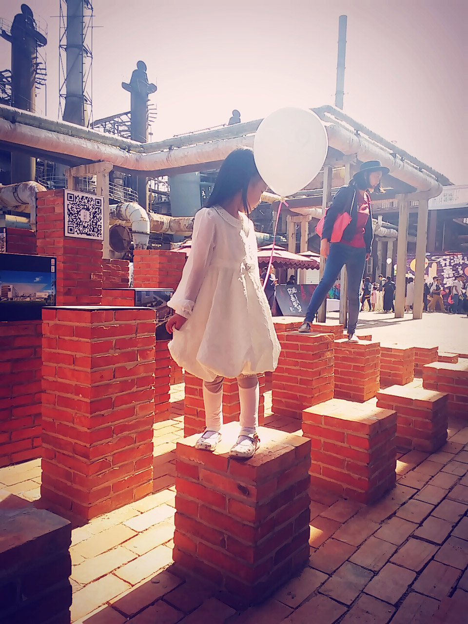 大型户外多功能互动艺术装置，北京／北京城建发展集团-18