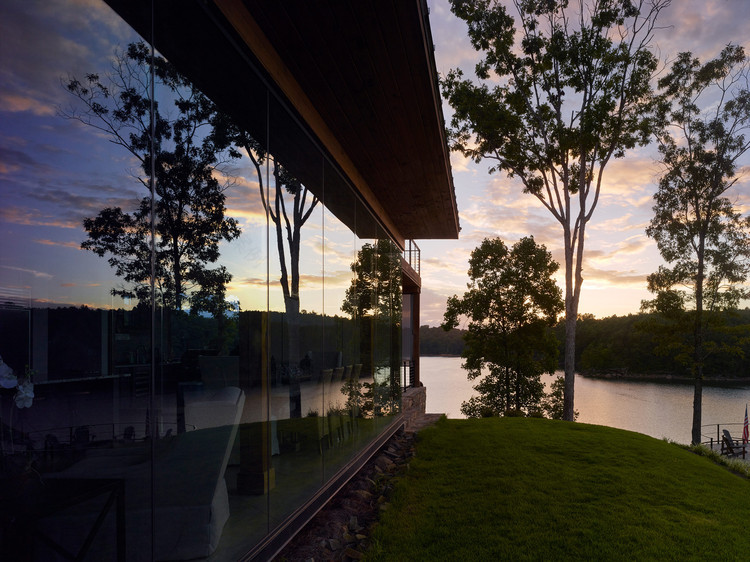 悬崖边的现代农舍-22