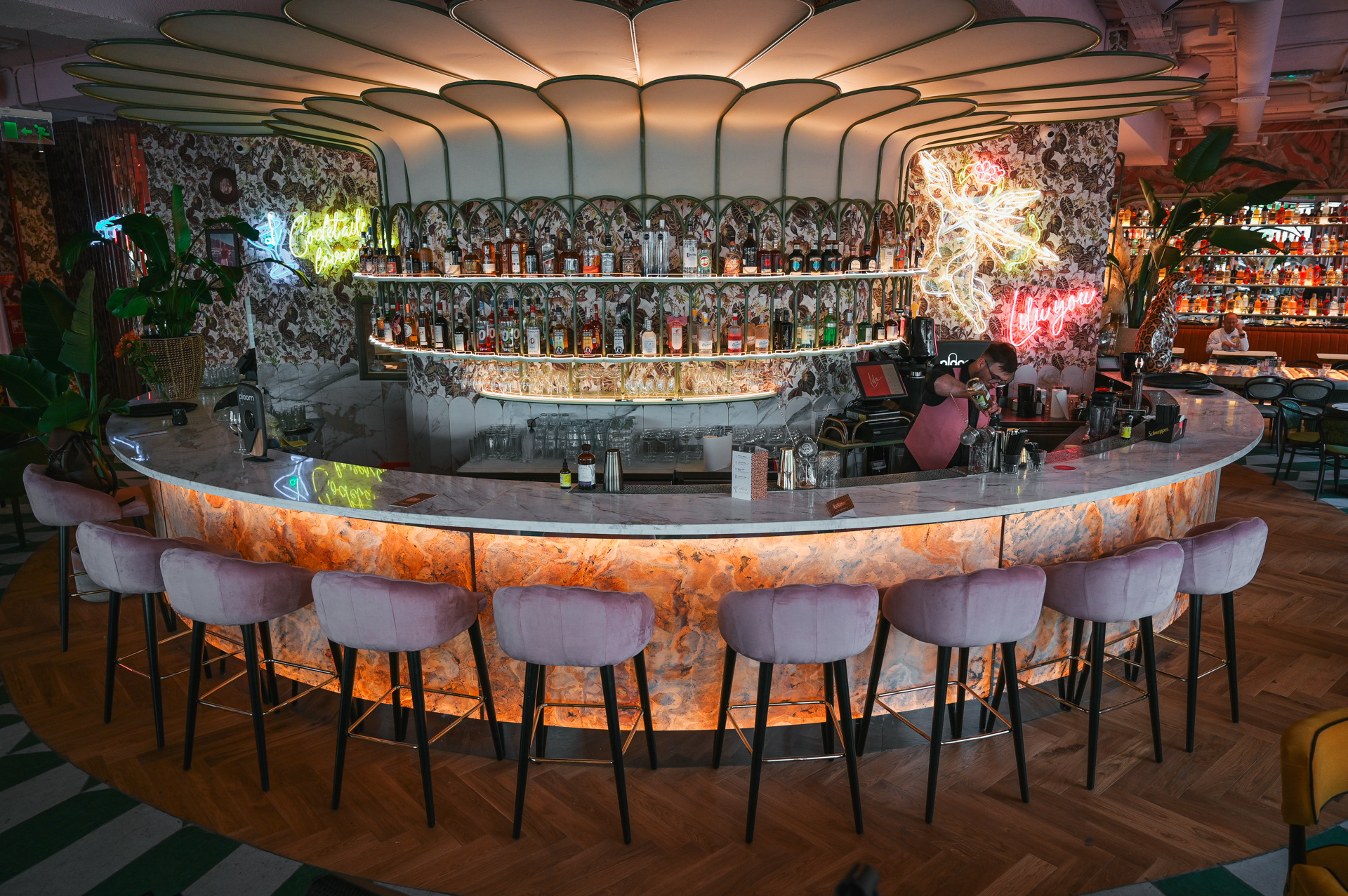 莉莉餐厅丨RomaniaIasi丨Sergiy Sarana等7人-47