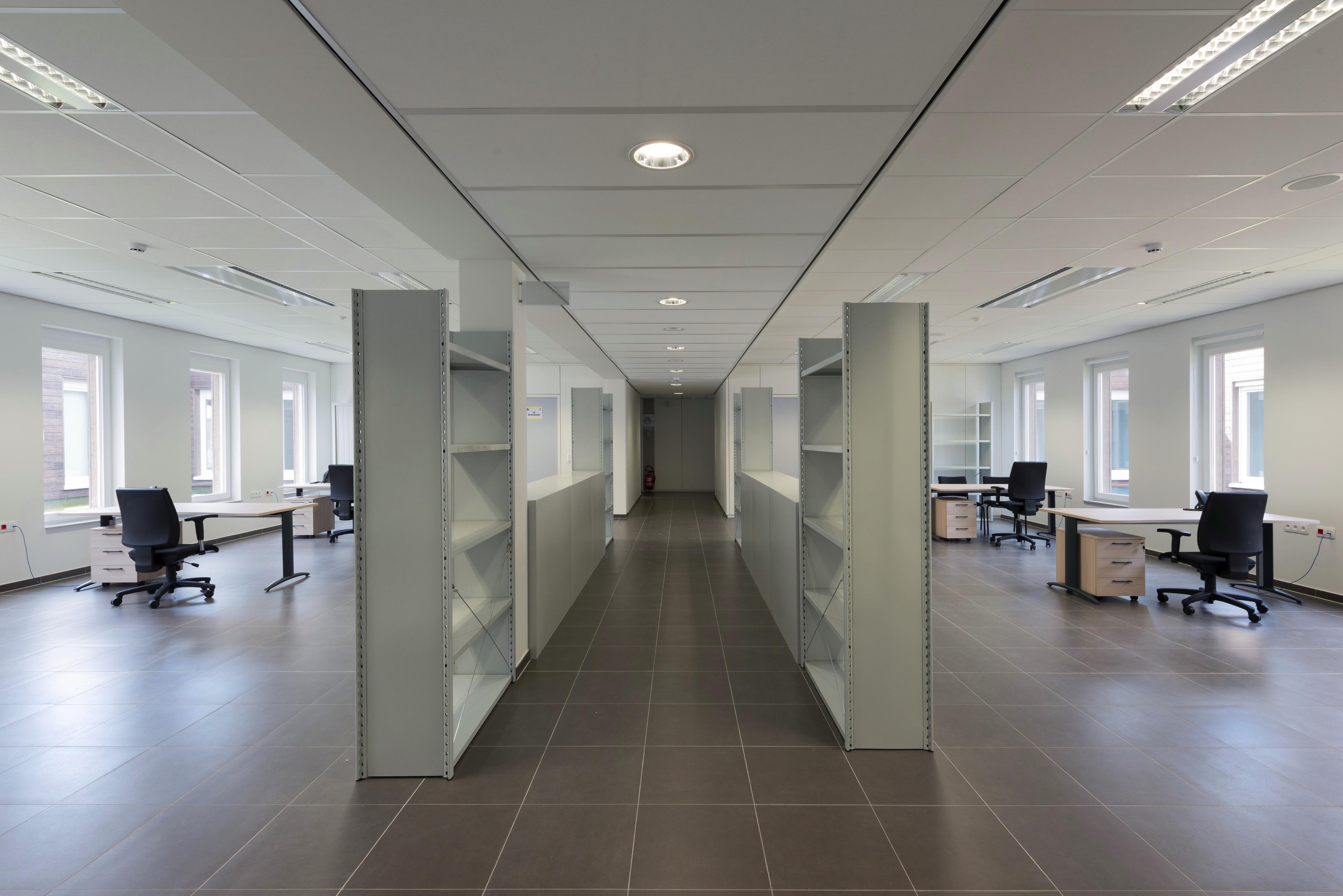 简约功能,环保节能的消防站设计-53