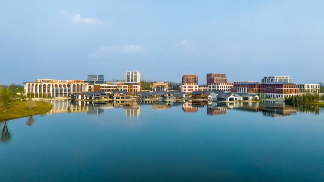 华为练秋湖研发中心(A,B组团)丨中国上海丨上海建筑设计研究院有限公司-49