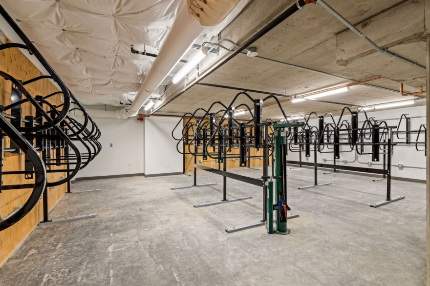 Skyglass Apartments 租赁住宅楼丨美国西雅图-73