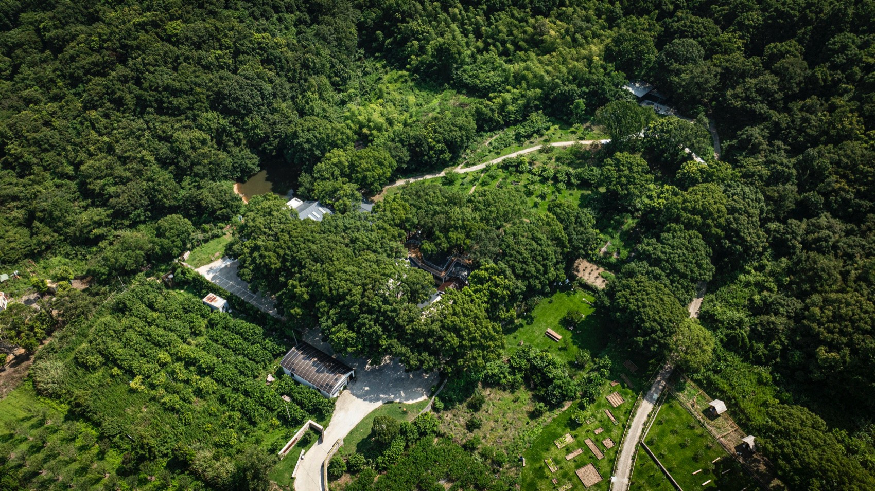 抚心集·愈丘Villa山野美宿丨中国普陀丨介隐建筑事务所-3