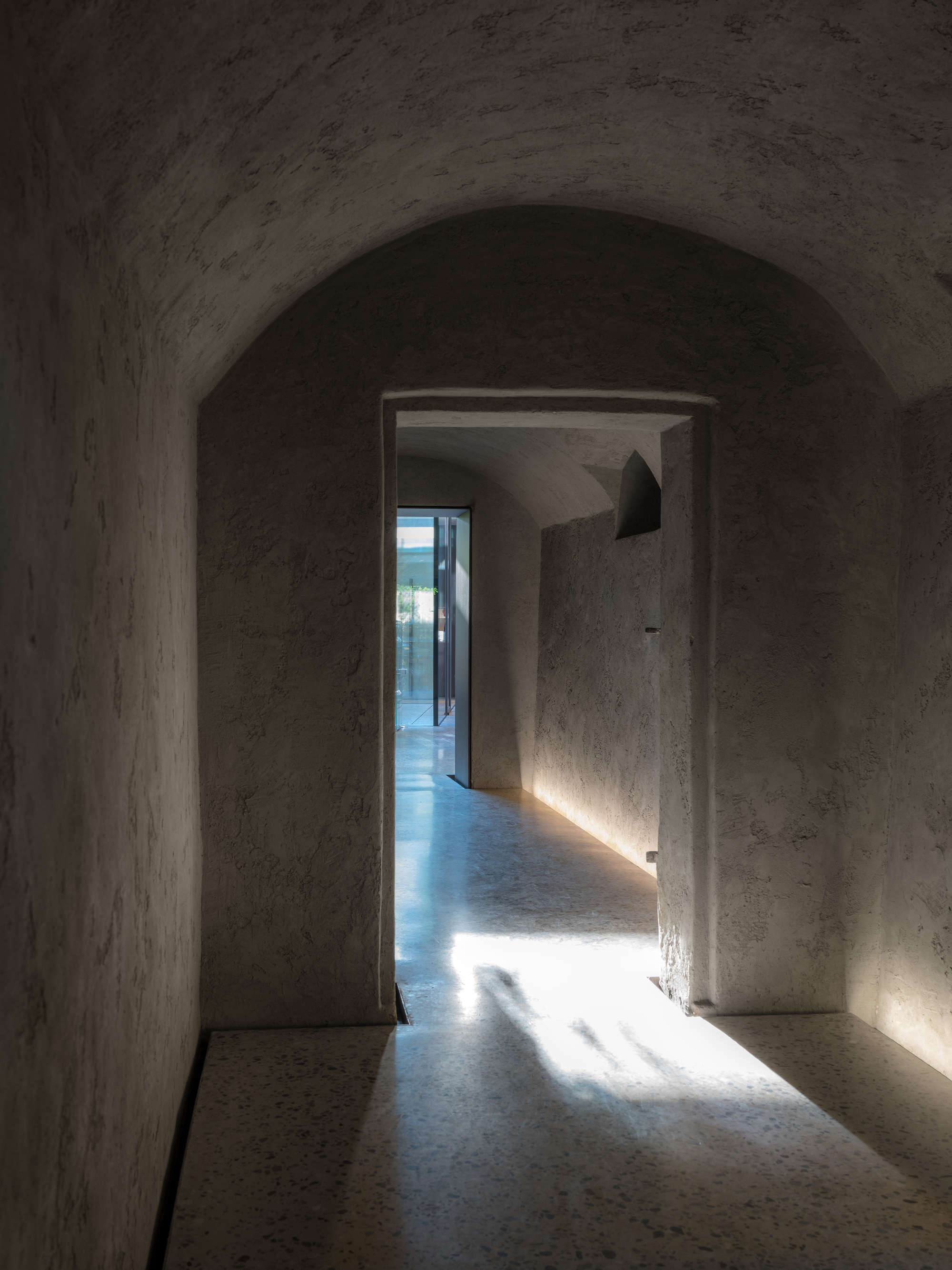 La Ghiacciaia Restaurant / MAO Architects-23