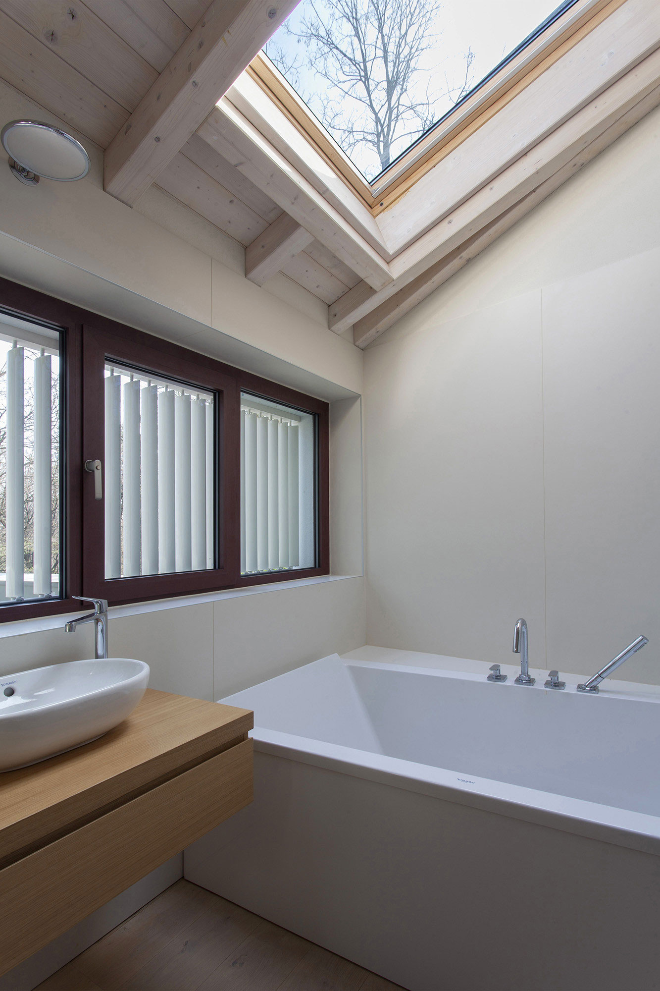 意大利布伦娜现代木质住宅设计-45