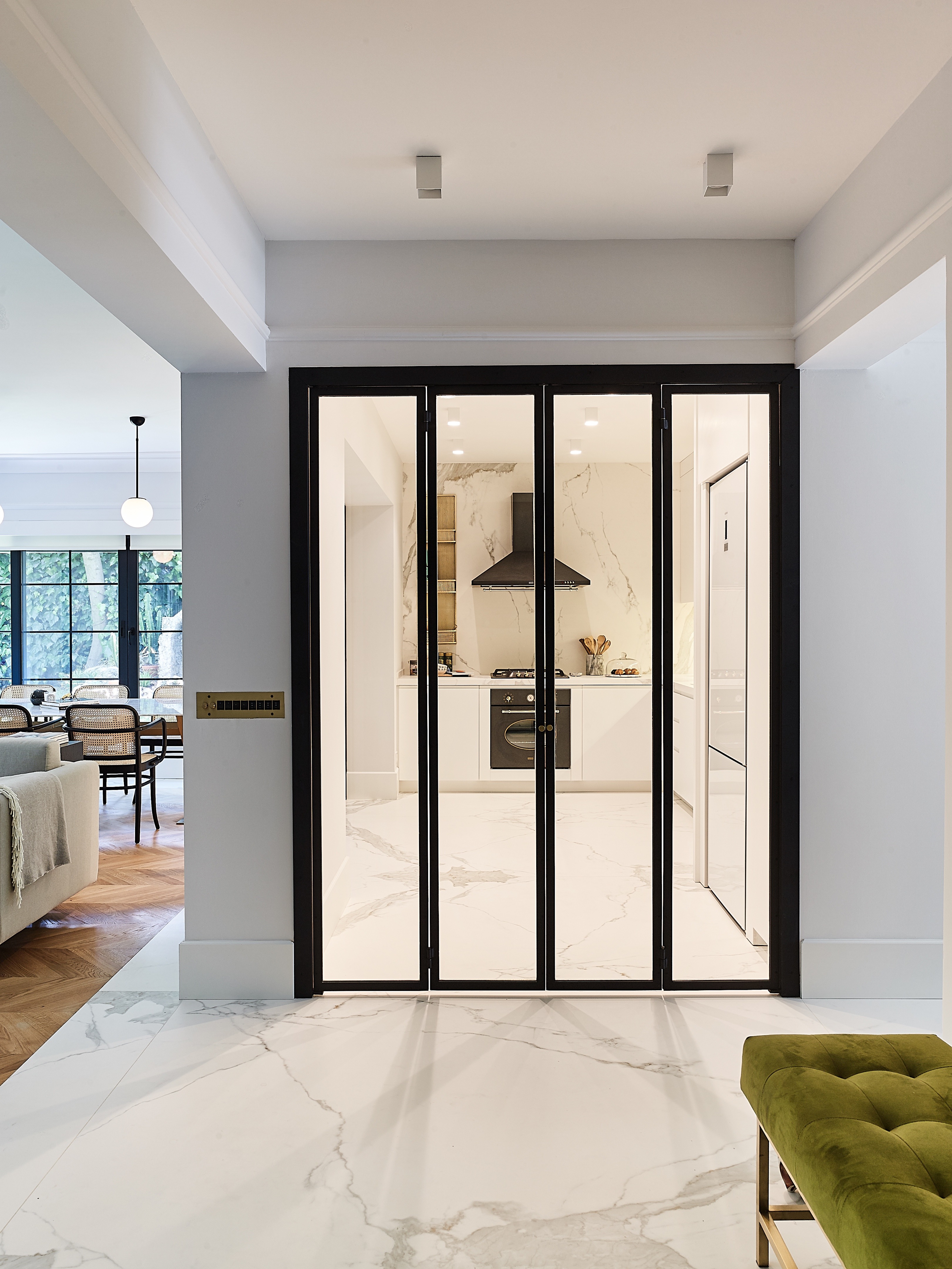 伊斯坦布尔高端住宅区的热带风格公寓设计-21