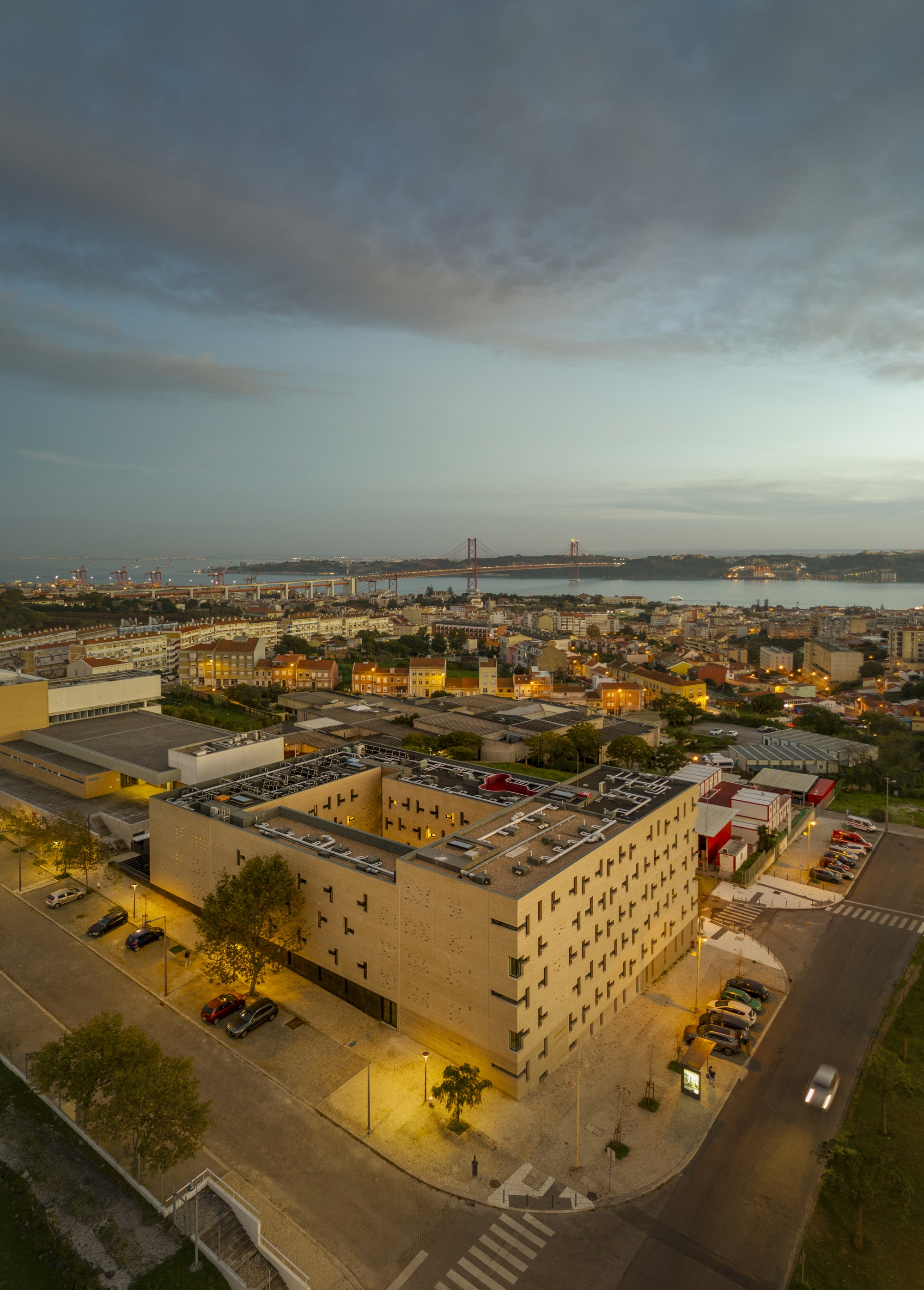 Ventura Terra University Residence - University of Lisbon 大学宿舍丨CVDB arquitectos-45