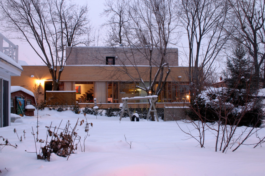 Atelier Pierre Thibault expands Montreal home to create writer's studio-17